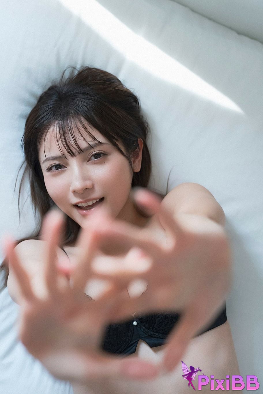 Japanese Idol Momotsuki Nashiko Shiko FLASH digital photo book Queen of Beauty PixiBB.COM 058