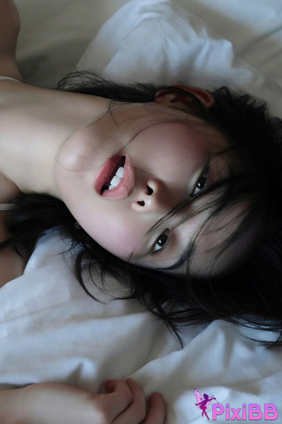 Japanese Idol Oshino Sara Oshi no FRIDAY digital photo book lost paradise Shadow Eden PixiBB.COM 046