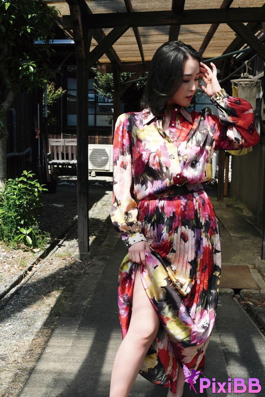 Japanese Idol Oshino Sara Oshi no FRIDAY digital photo book lost paradise Shadow Eden PixiBB.COM 048