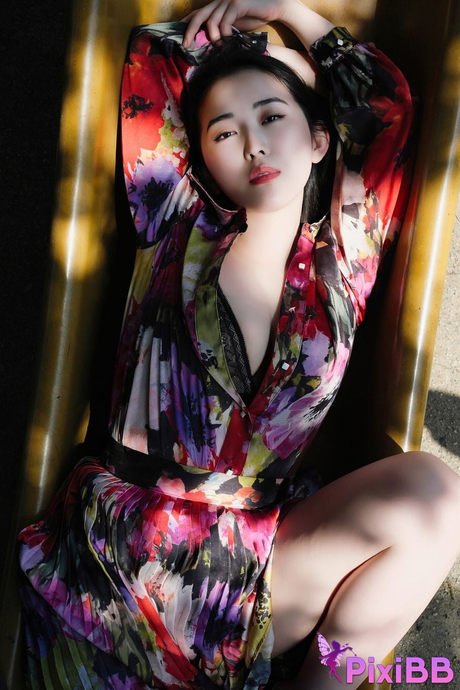 Japanese Idol Oshino Sara Oshi no FRIDAY digital photo book lost paradise Shadow Eden PixiBB.COM 051