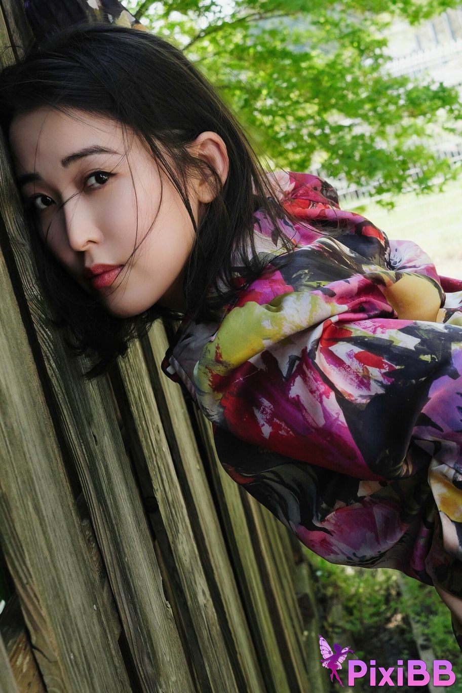 Japanese Idol Oshino Sara Oshi no FRIDAY digital photo book lost paradise Shadow Eden PixiBB.COM 061