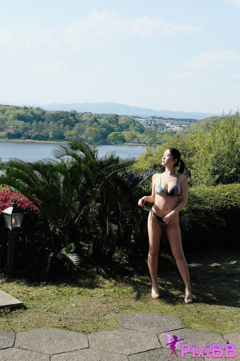 Japanese Idol Oshino Sara Oshi no FRIDAY digital photo book lost paradise Shadow Eden PixiBB.COM 062