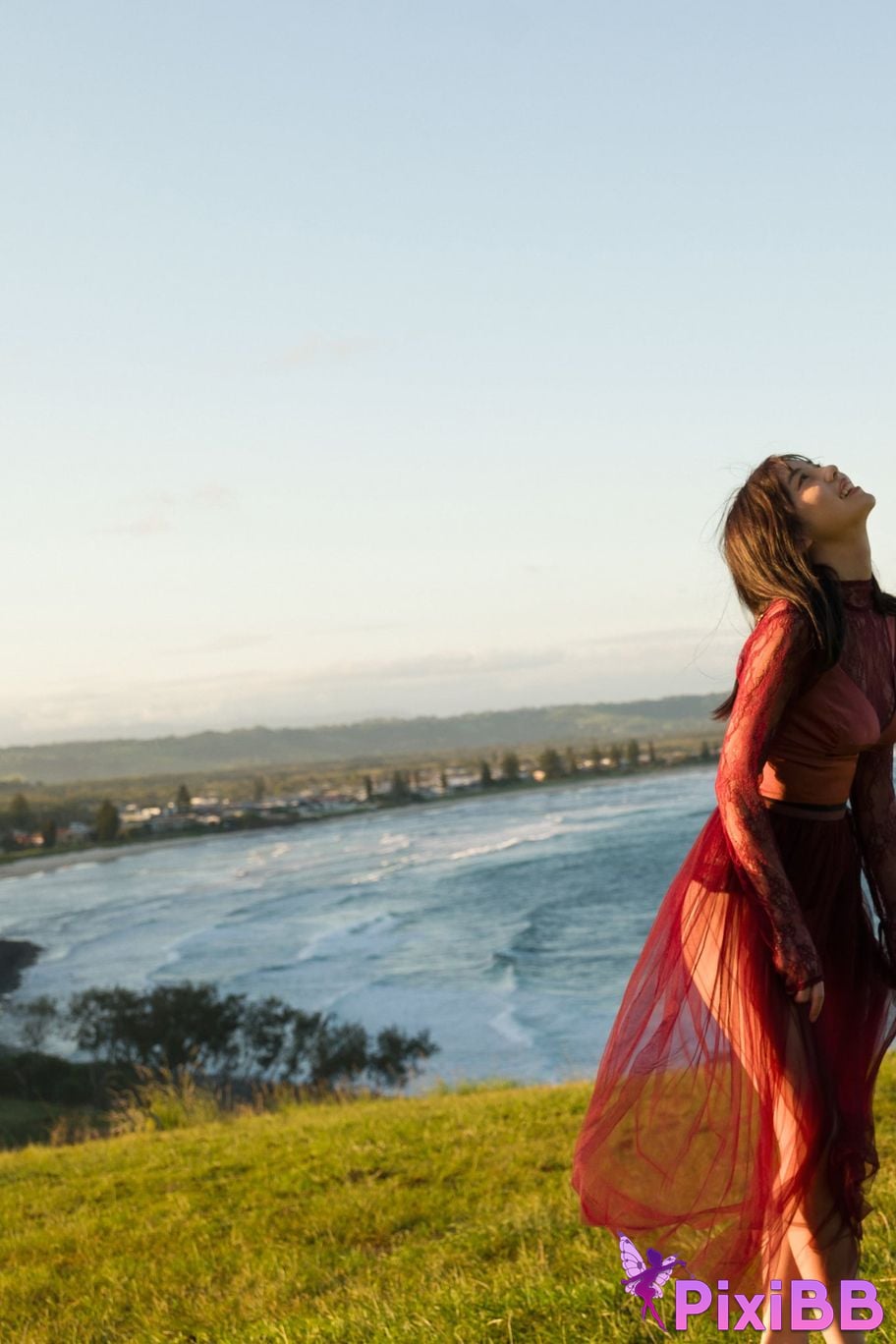 Japanese Idol Kikuchi Hina Photo book another memory large volume 150 pages PixiBB.COM 072