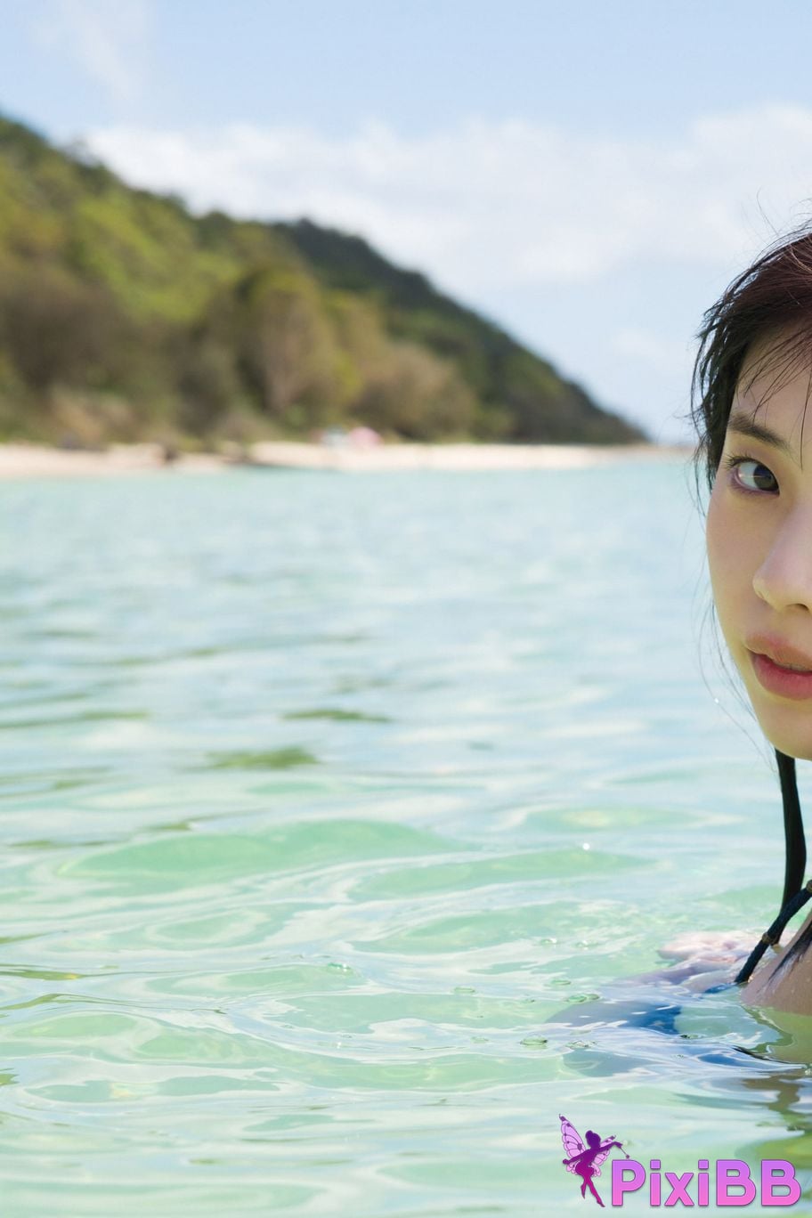 Japanese Idol Kikuchi Hina Photo book another memory large volume 150 pages PixiBB.COM 108