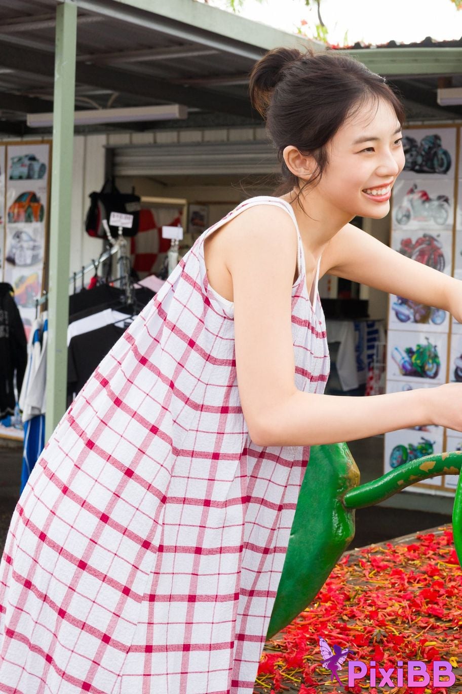 Japanese Idol Kikuchi Hina Photo book another memory large volume 150 pages PixiBB.COM 118