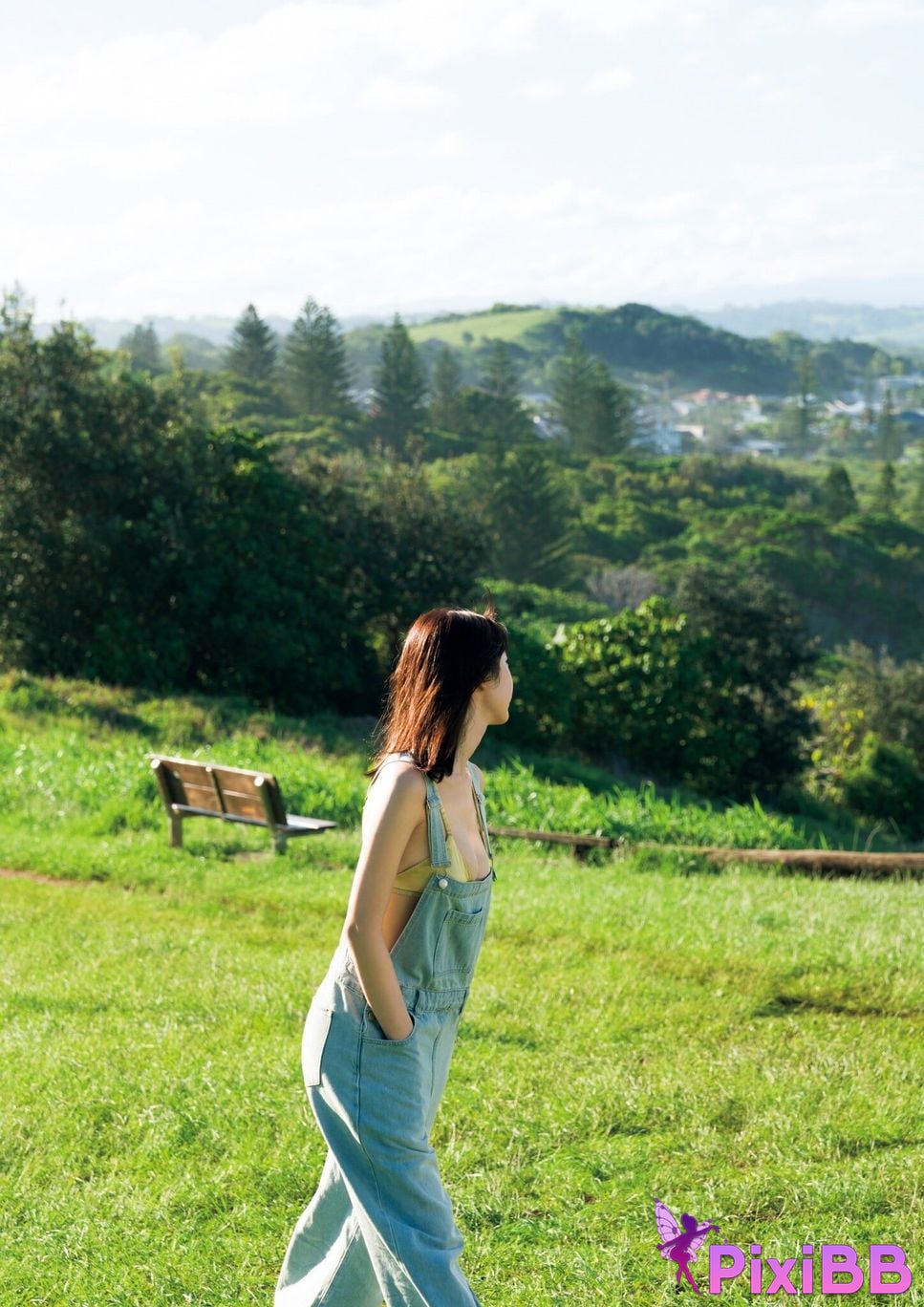 Japanese Idol Kikuchi Hina Photo book with bonus cuts only available in the digital version memory PixiBB.COM 008