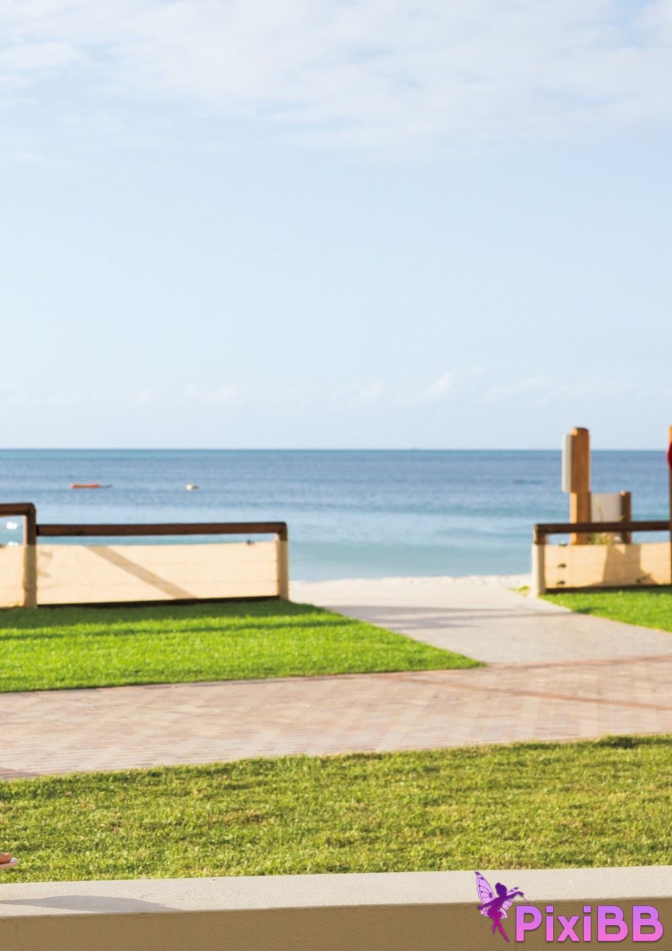 Japanese Idol Kikuchi Hina Photo book with bonus cuts only available in the digital version memory PixiBB.COM 059