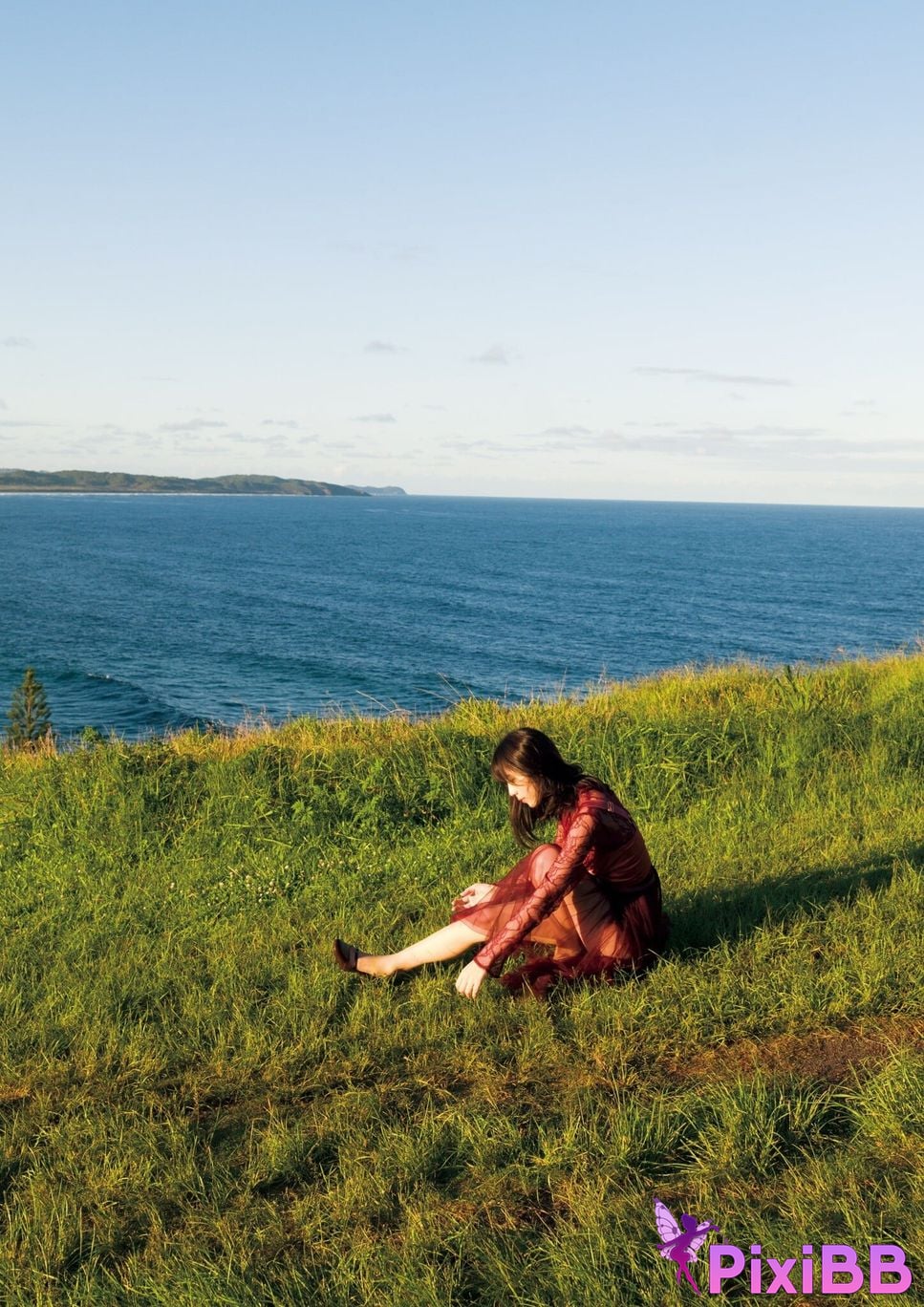 Japanese Idol Kikuchi Hina Photo book with bonus cuts only available in the digital version memory PixiBB.COM 141