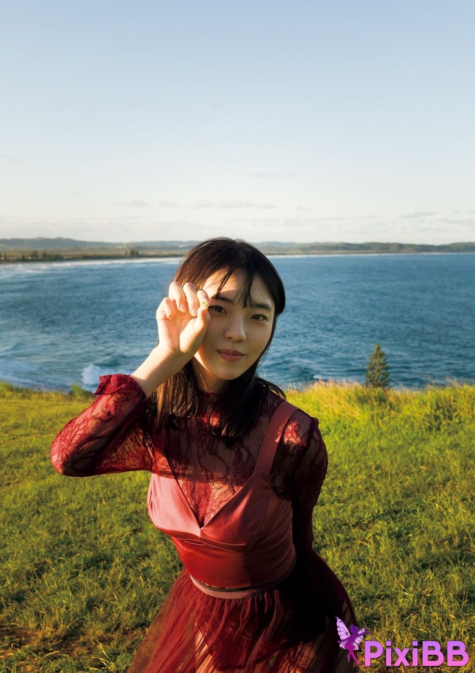 Japanese Idol Kikuchi Hina Photo book with bonus cuts only available in the digital version memory PixiBB.COM 142