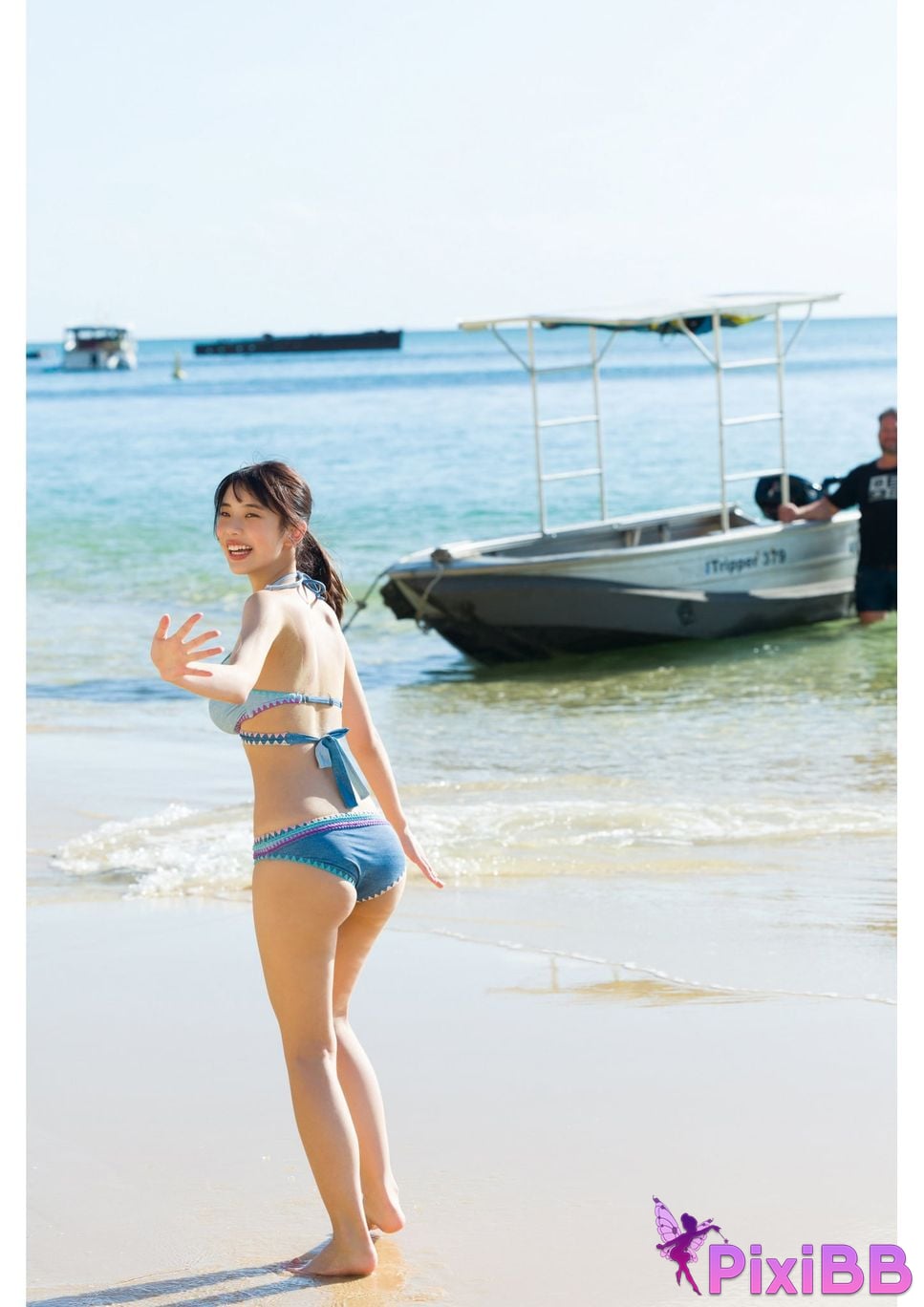 Japanese Idol Kikuchi Hina Photo book with bonus cuts only available in the digital version memory PixiBB.COM 175