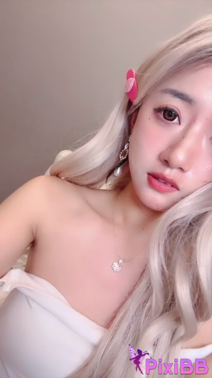 Shen Shuyao Super beauty goes to sea Newcomers first show of props Squirting wildly PixiBB.COM 013