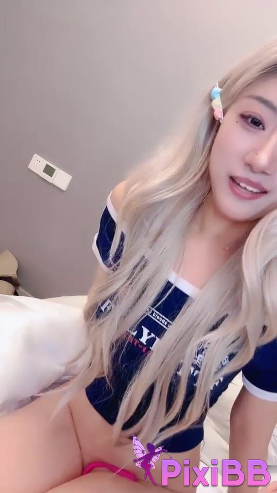 Shen Shuyao Super beauty goes to sea Newcomers first show of props Squirting wildly PixiBB.COM 015