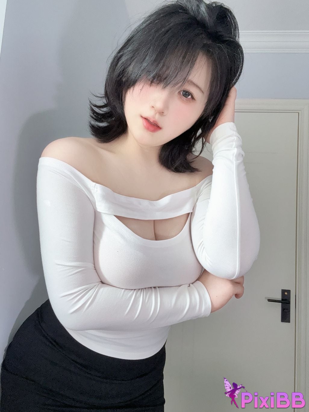 Cosplayer Zyra autumn moms skirt PixiBB.COM 005