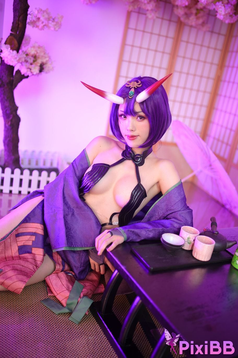 Cosplayer Titanium alloy TiTi Drinking wine PixiBB.COM 013