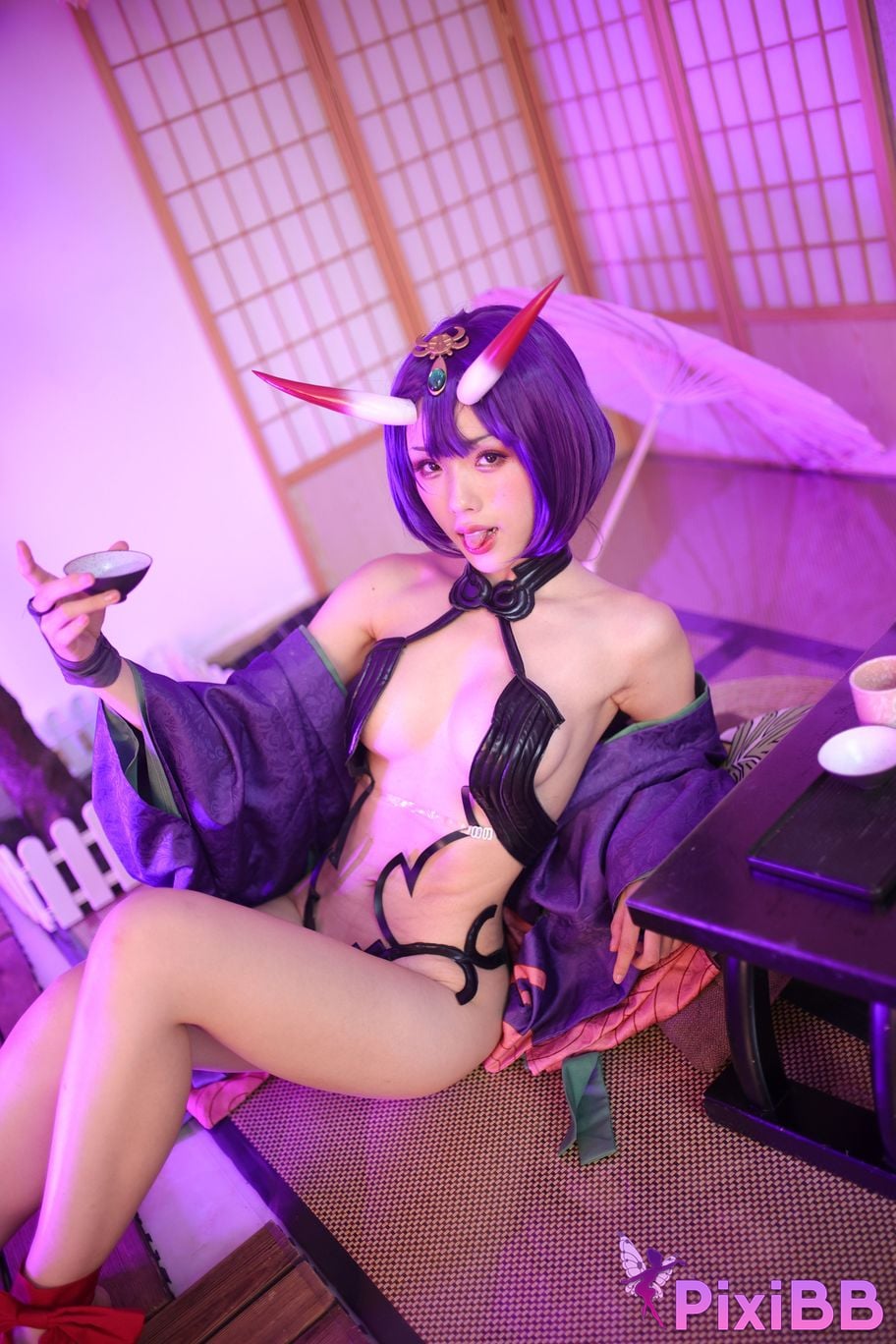 Cosplayer Titanium alloy TiTi Drinking wine PixiBB.COM 018