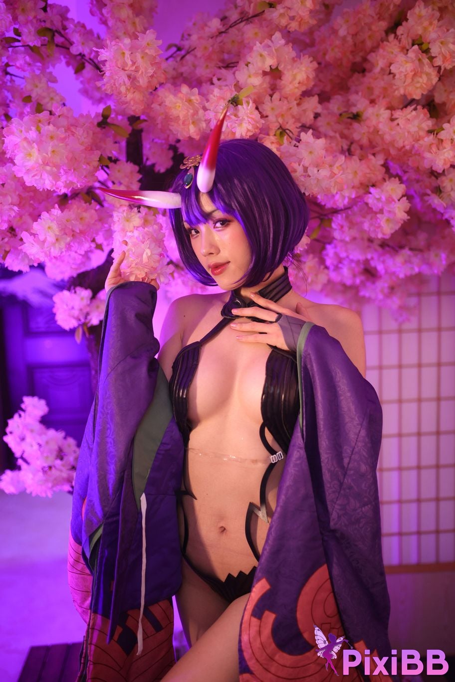 Cosplayer Titanium alloy TiTi Drinking wine PixiBB.COM 059