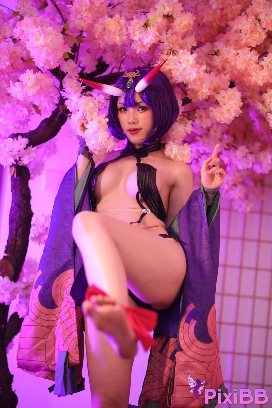 Cosplayer Titanium alloy TiTi Drinking wine PixiBB.COM 067