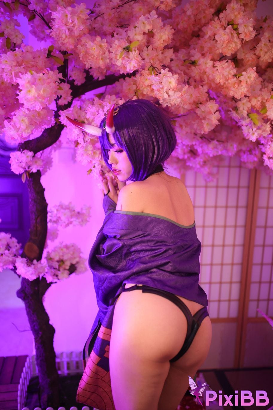 Cosplayer Titanium alloy TiTi Drinking wine PixiBB.COM 076