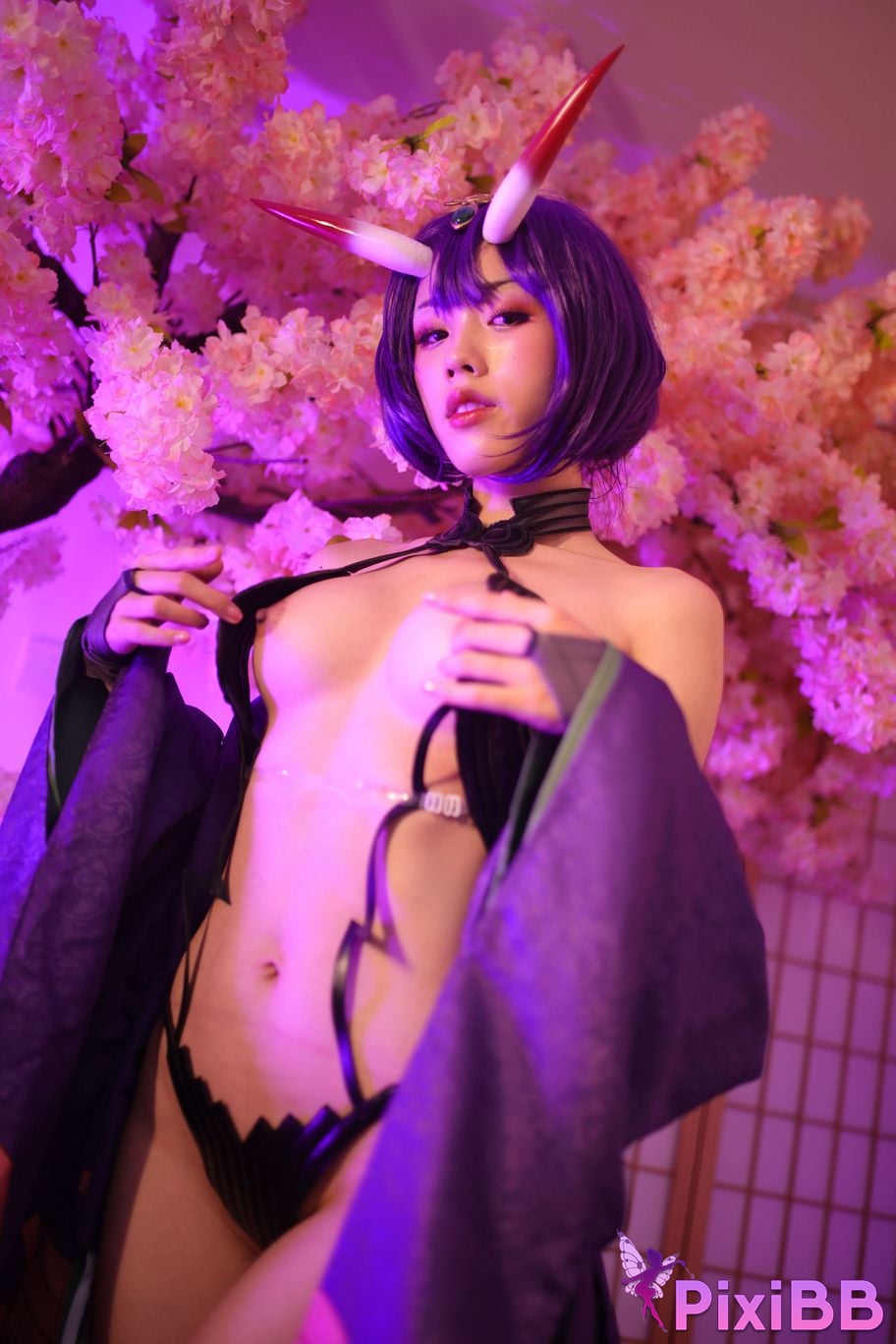 Cosplayer Titanium alloy TiTi Drinking wine PixiBB.COM 077