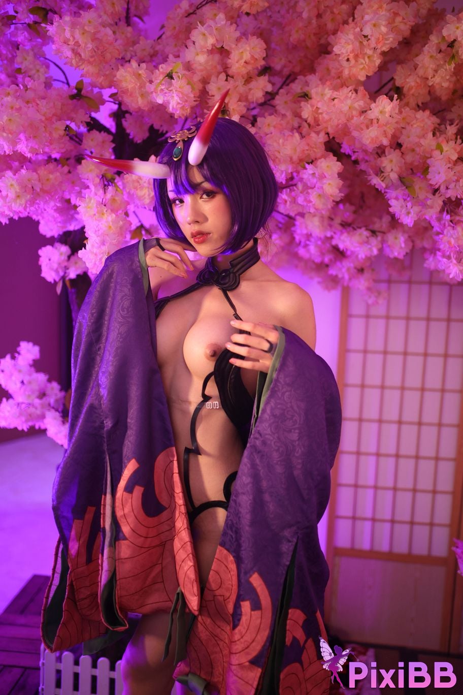 Cosplayer Titanium alloy TiTi Drinking wine PixiBB.COM 082