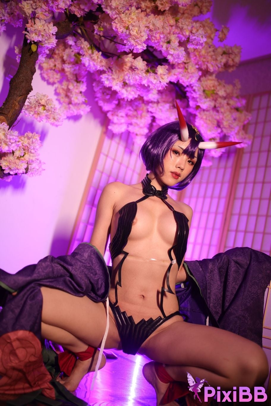 Cosplayer Titanium alloy TiTi Drinking wine PixiBB.COM 185