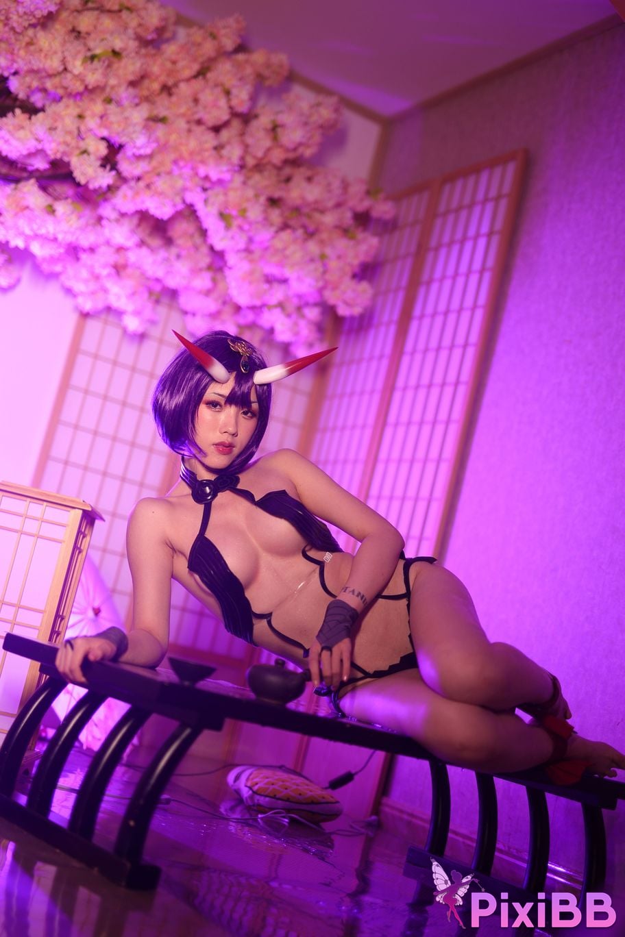 Cosplayer Titanium alloy TiTi Drinking wine PixiBB.COM 236