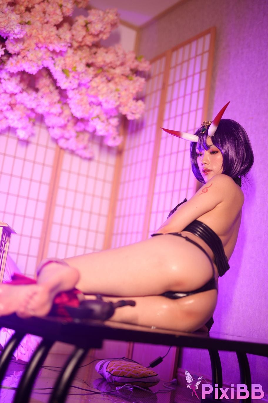 Cosplayer Titanium alloy TiTi Drinking wine PixiBB.COM 243