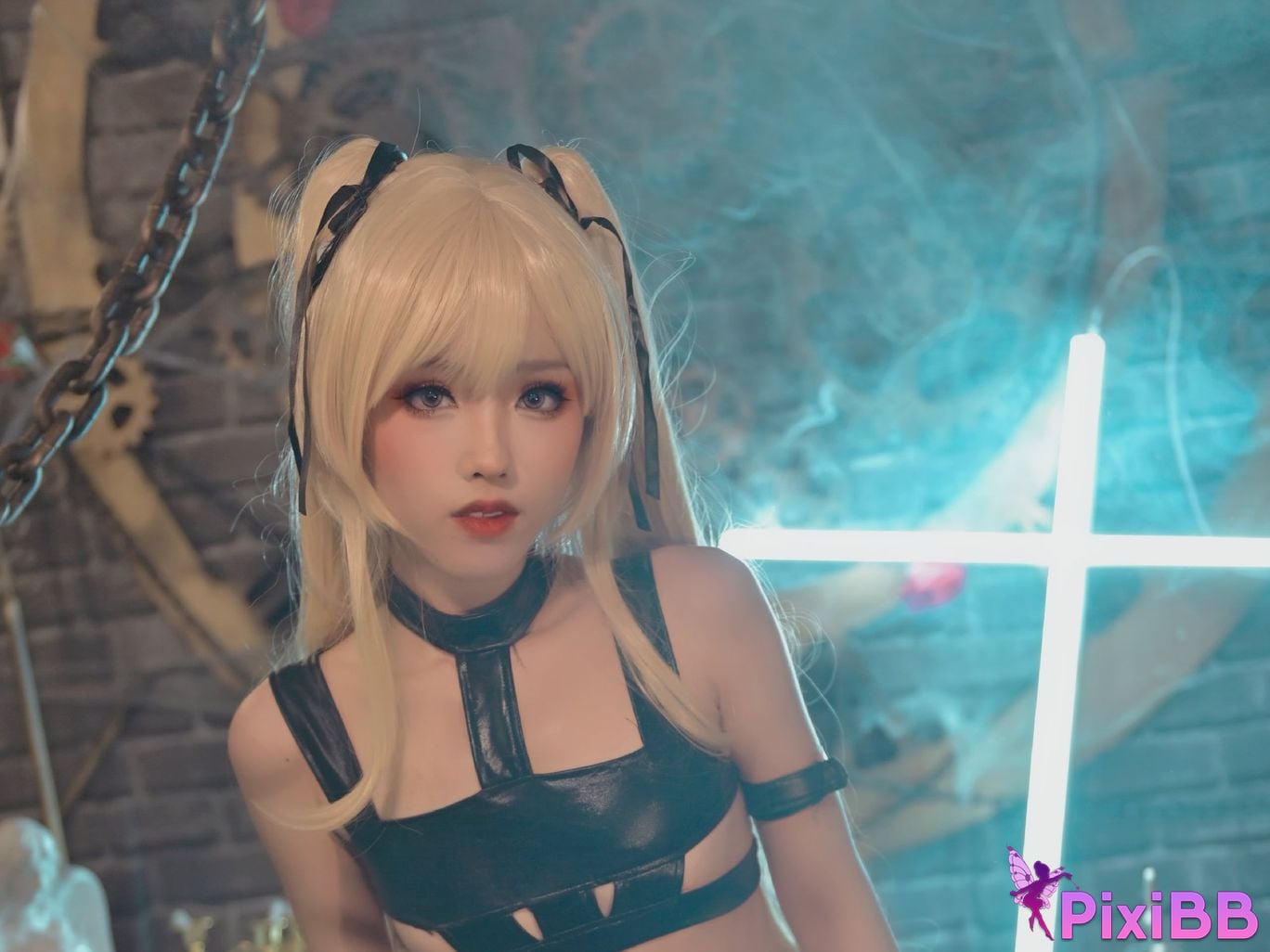 Cosplayer Titanium alloy TiTi Yinglili corset PixiBB.COM 004