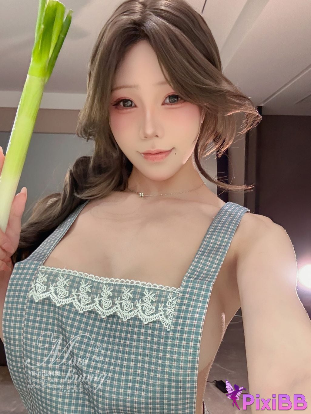 Cosplayer Sticky Dumpling Rabbit 2026 Year 03 monthly works mothers scent PixiBB.COM 090