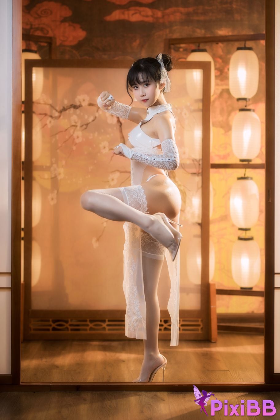 Cosplayer sprout o0 smoke PixiBB.COM 001