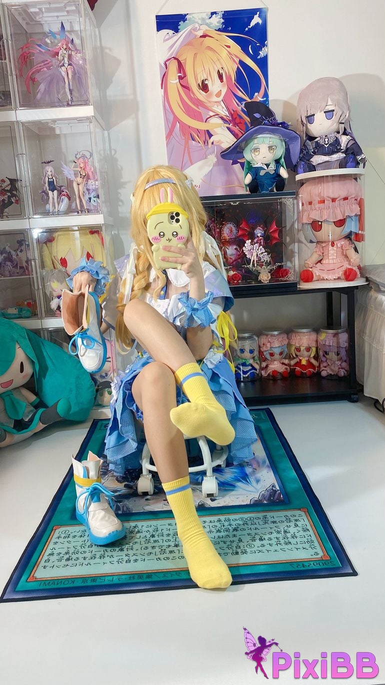 Cosplayer white oak Shirly piano sound PixiBB.COM 001