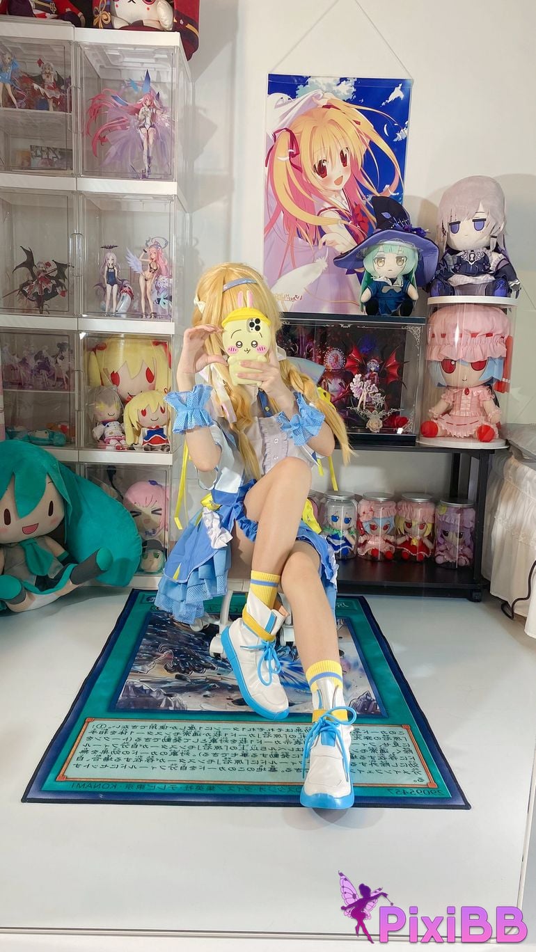 Cosplayer white oak Shirly piano sound PixiBB.COM 002