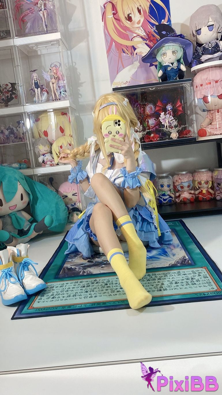 Cosplayer white oak Shirly piano sound PixiBB.COM 005