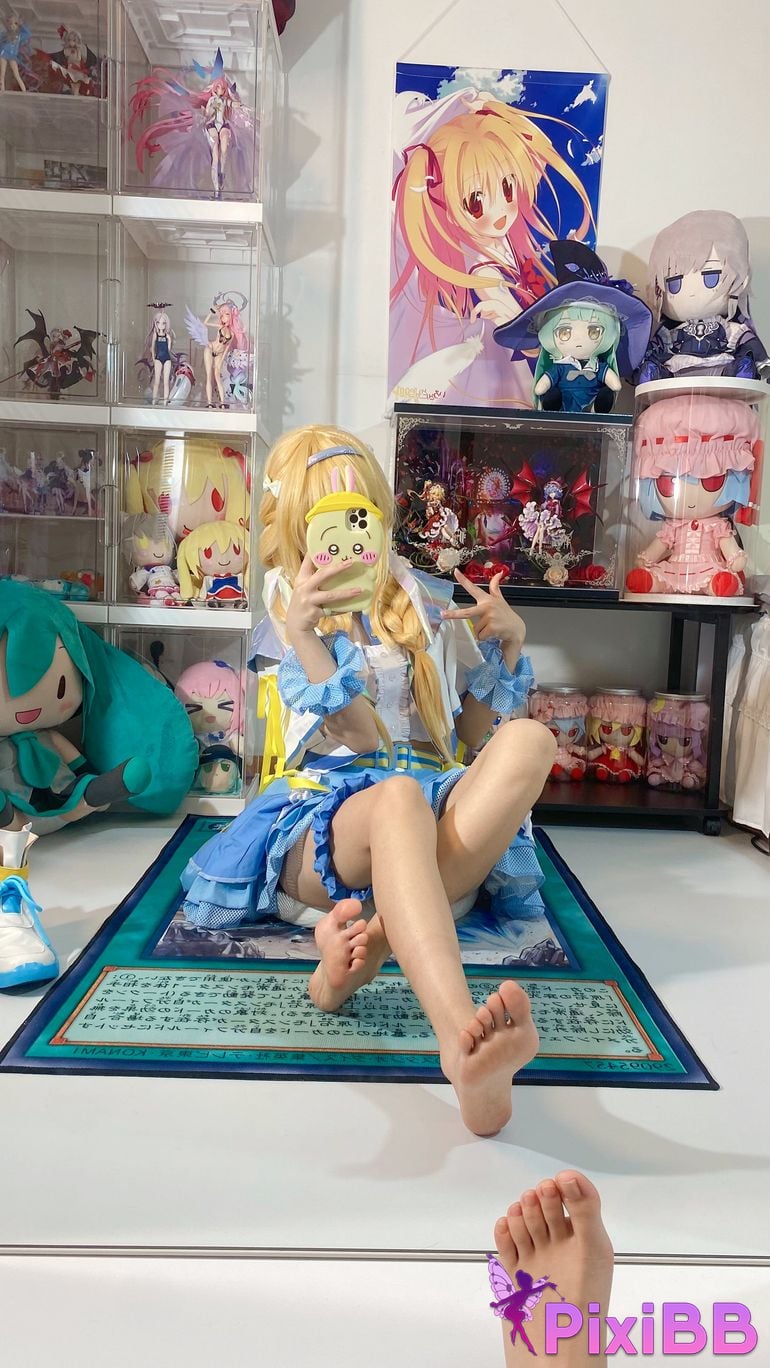 Cosplayer white oak Shirly piano sound PixiBB.COM 025