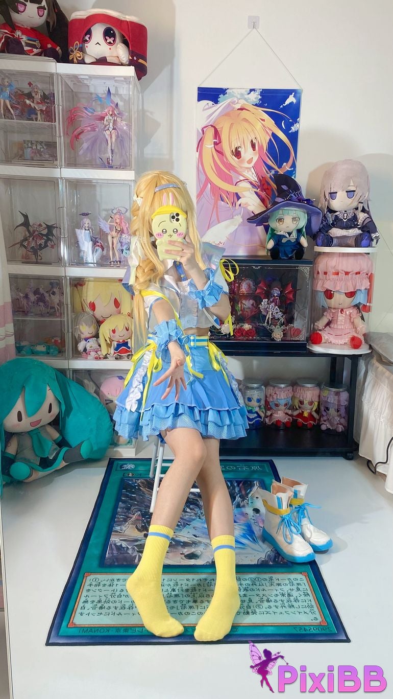 Cosplayer white oak Shirly piano sound PixiBB.COM 026