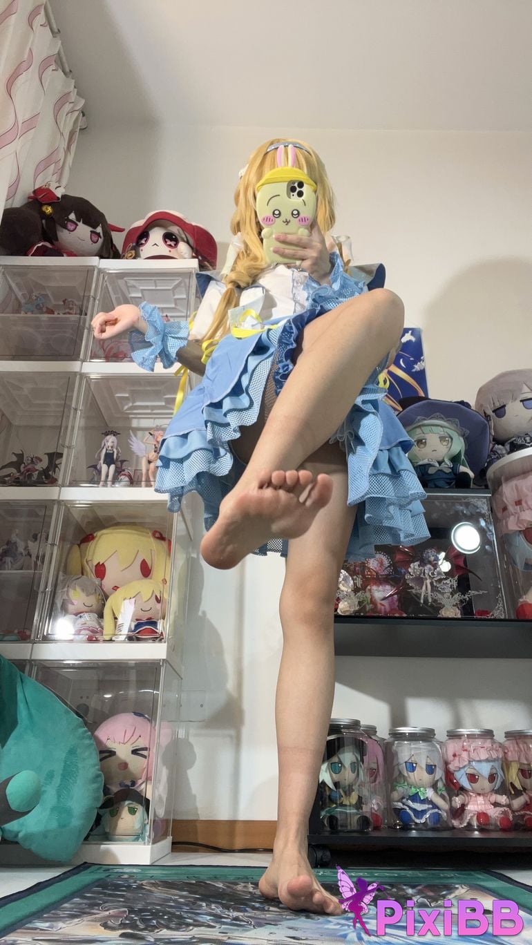 Cosplayer white oak Shirly piano sound PixiBB.COM 040