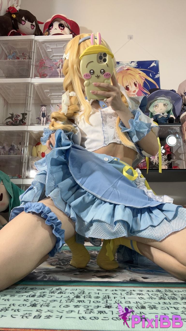 Cosplayer white oak Shirly piano sound PixiBB.COM 045