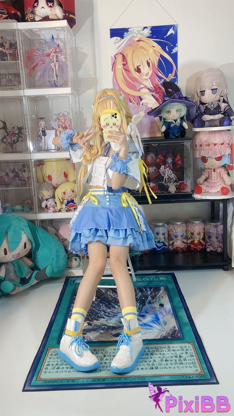 Cosplayer white oak Shirly piano sound PixiBB.COM 046