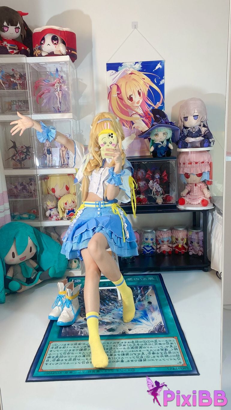 Cosplayer white oak Shirly piano sound PixiBB.COM 050