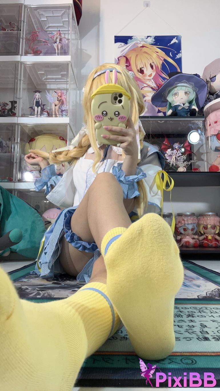 Cosplayer white oak Shirly piano sound PixiBB.COM 052