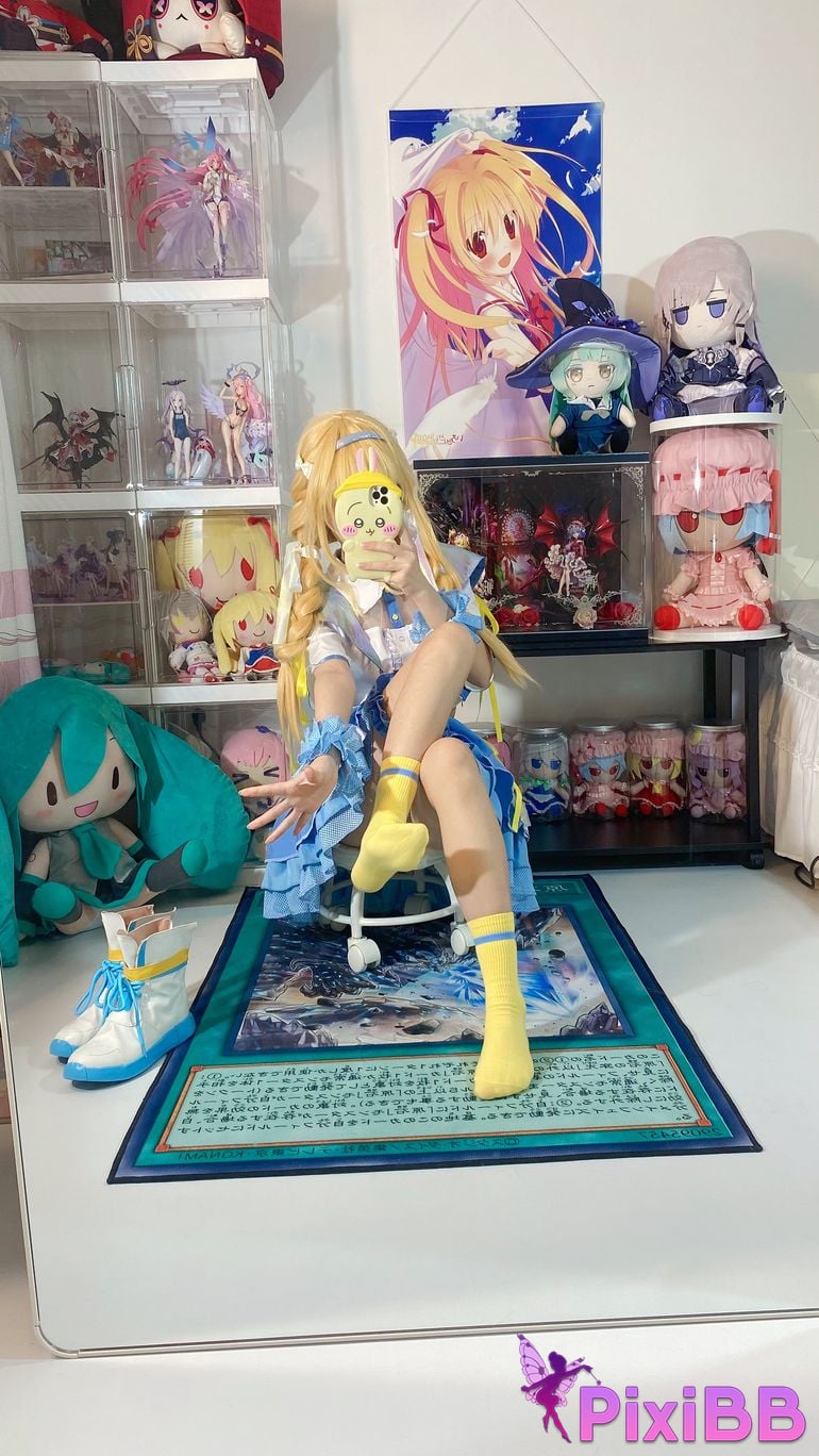 Cosplayer white oak Shirly piano sound PixiBB.COM 055