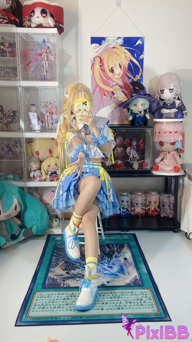 Cosplayer white oak Shirly piano sound PixiBB.COM 057