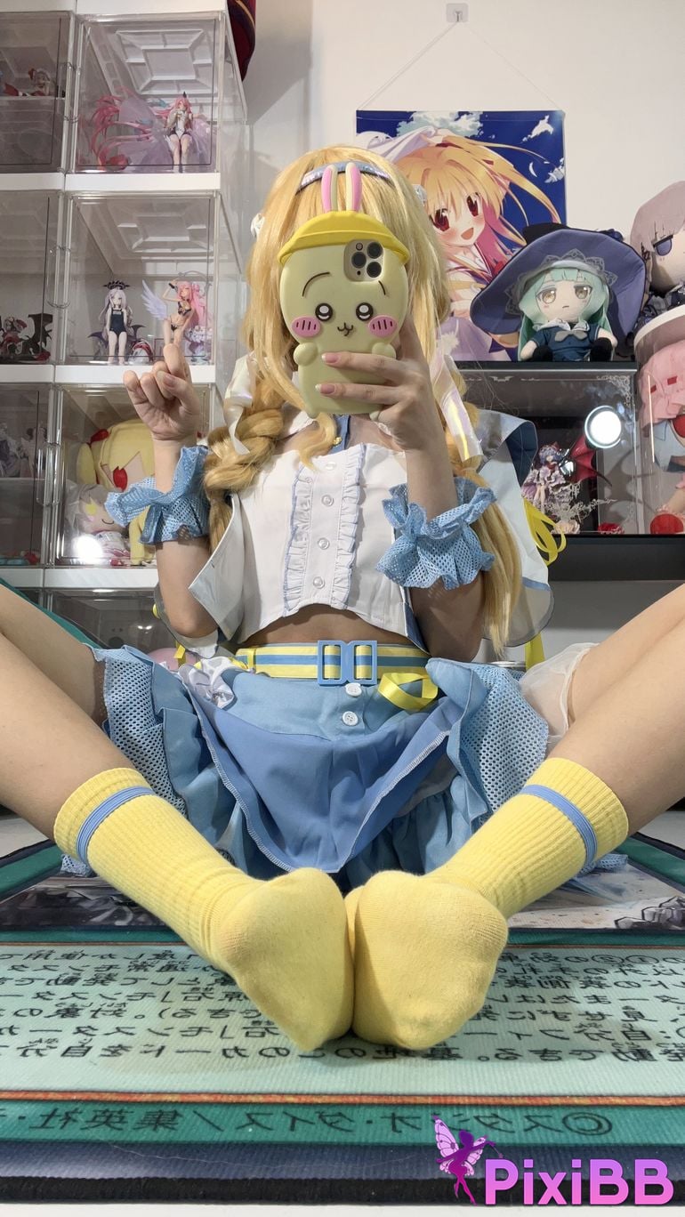 Cosplayer white oak Shirly piano sound PixiBB.COM 058