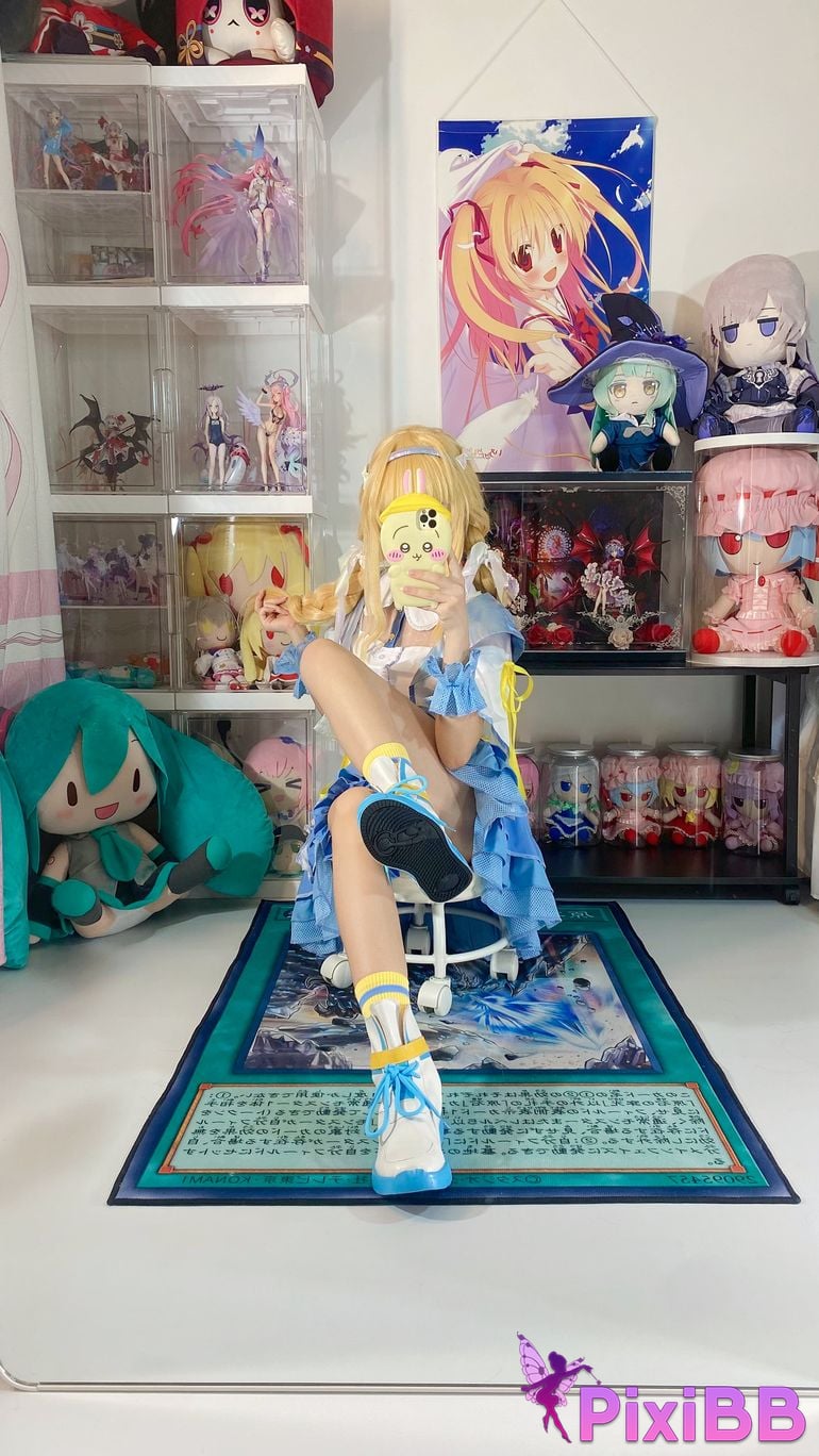 Cosplayer white oak Shirly piano sound PixiBB.COM 061