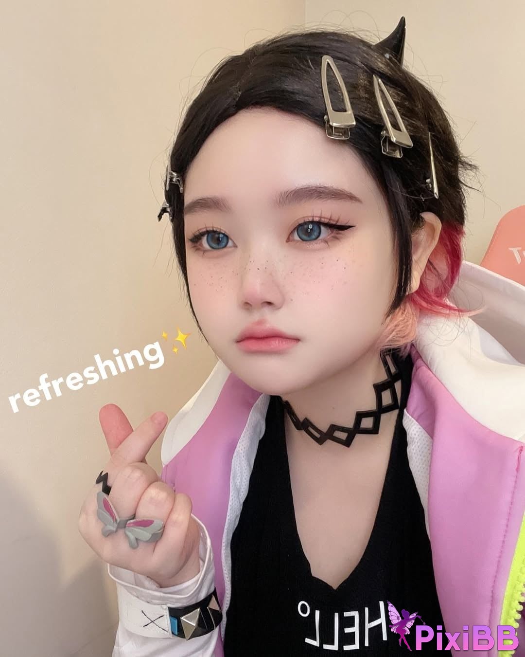 Saizneko Clove (Valorant) PixiBB.COM