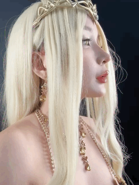 Umeko J Queen Marika (Elden Ring) PixiBB.COM 3