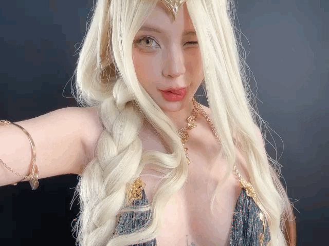 Umeko J Queen Marika (Elden Ring) PixiBB.COM 8