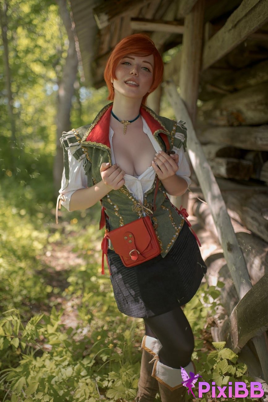 Lada Lyumos Shani PixiBB.COM 27