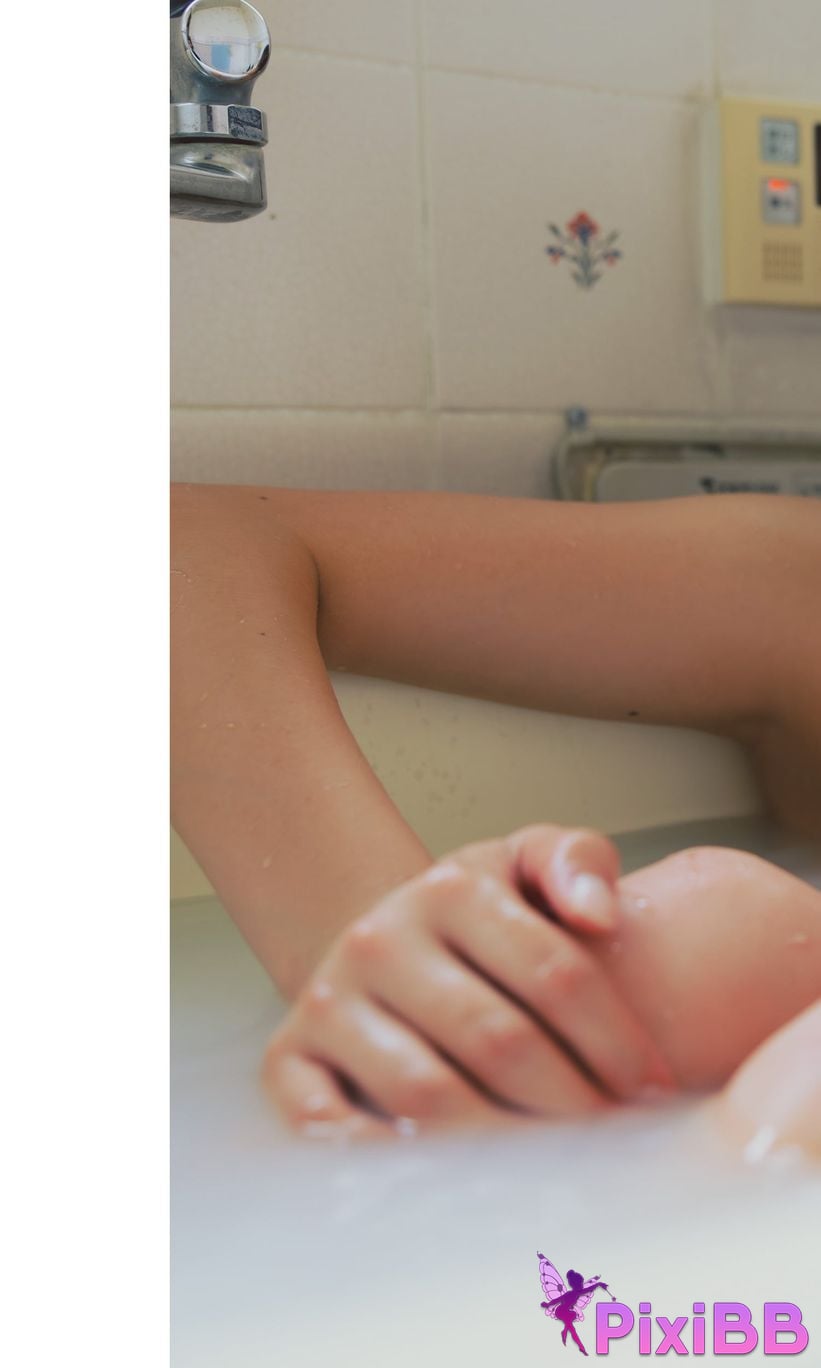 Japanese Idol Natsuki Satonaka Happiness Is This is like this PixiBB.COM 004