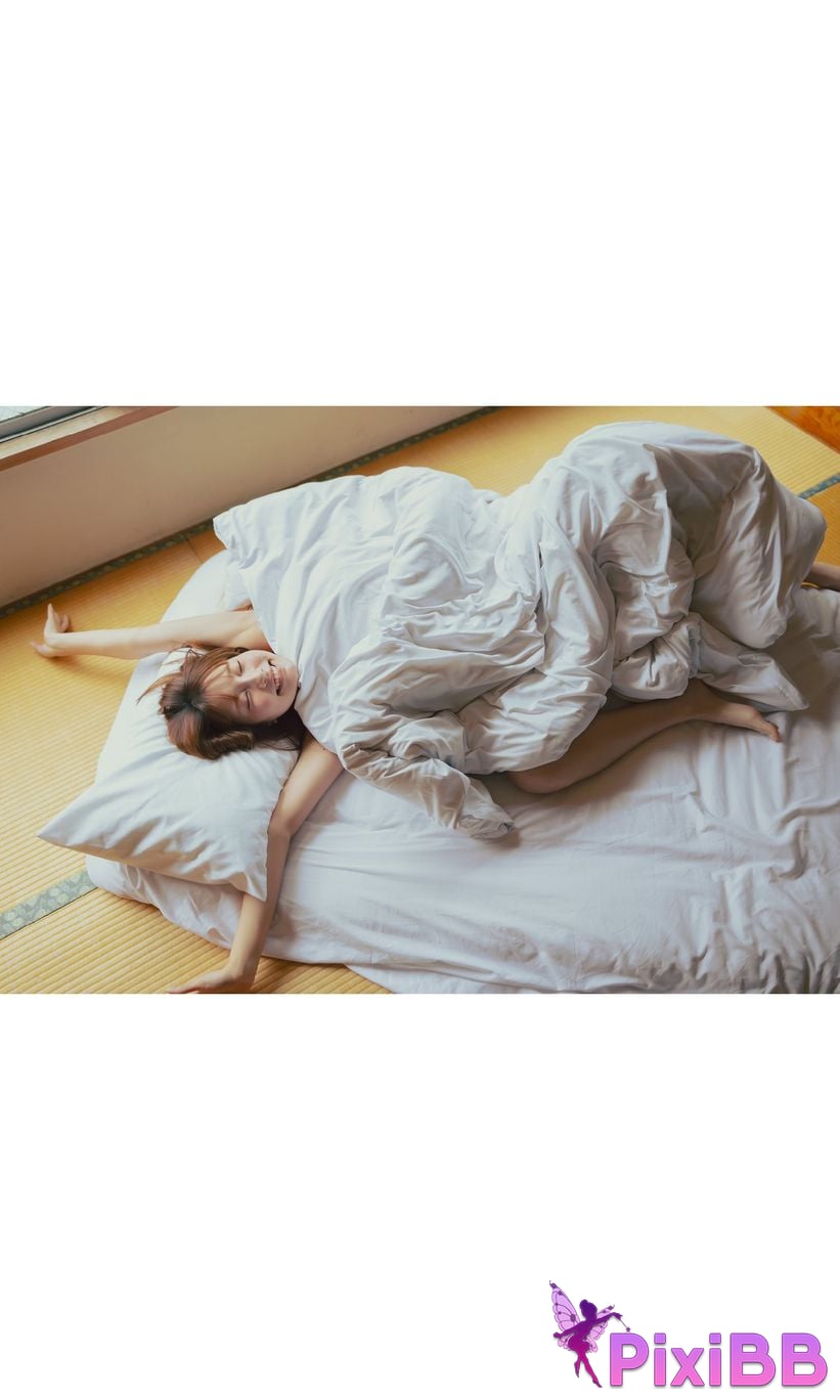 Japanese Idol Natsuki Satonaka Happiness Is This is like this PixiBB.COM 009